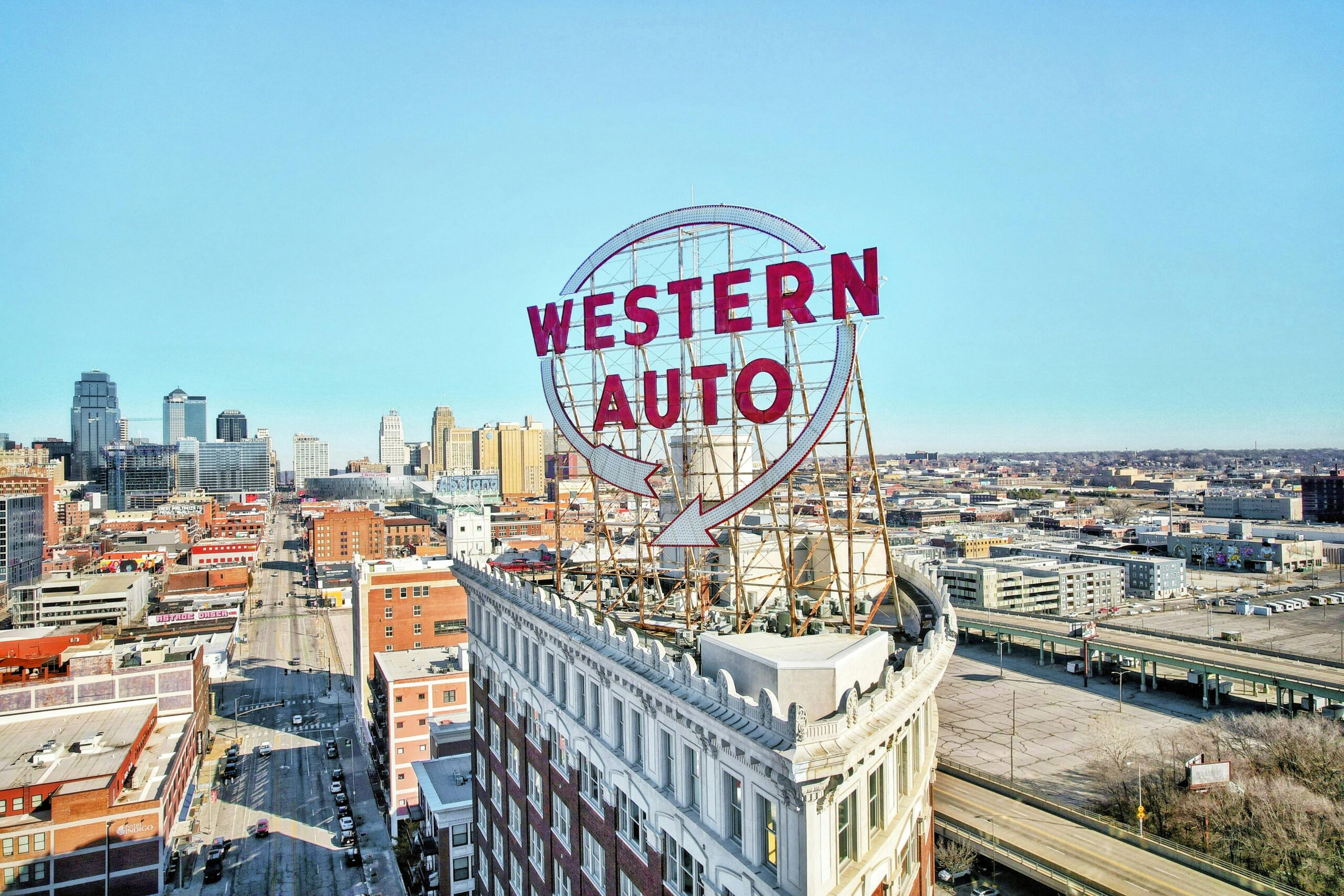 Western Auto Sign in Kanas City, Missouri for Local Website Development Services